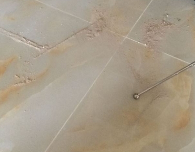 北京瓷砖空鼓维修公司分享粘合剂选择不当在瓷砖铺贴过程中可能导致以下问题